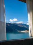 Nyingchi Zangnan Taogu Hotel