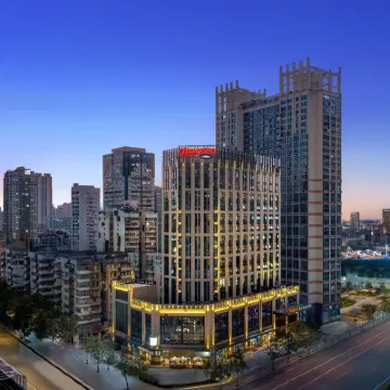 Hampton by Hilton Wuhan Tiandi Hankou Riverside 古徳寺周辺のホテル