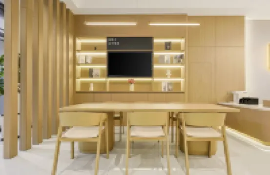 Hunchun Yuefu Hotel (High Speed Railway Station International Passenger Terminal)