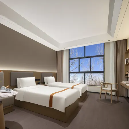 Yuan Yuan Holiday Hotel