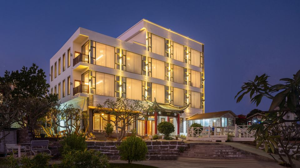 Weizhou Island Haishangju Scenic Apartment