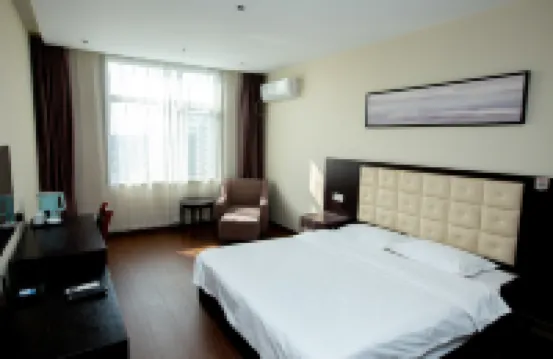 Platinum Holiday Hotel