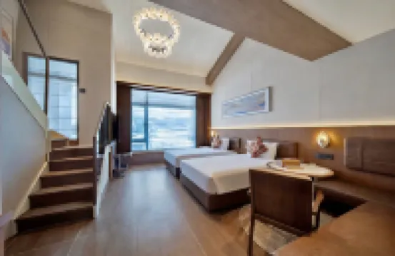 Oriental Snow Hotel - 5-Star