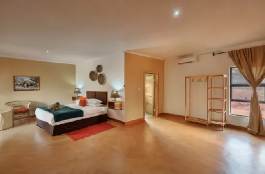 恩科西利文斯頓旅館及Spa 酒店