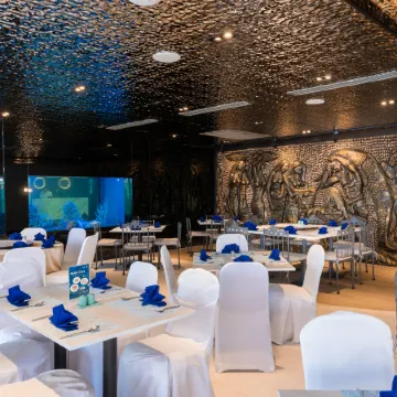 Pearl Hotel Phuket Отели рядом с достопримечательностью «Прогулочная улица Пхукета»