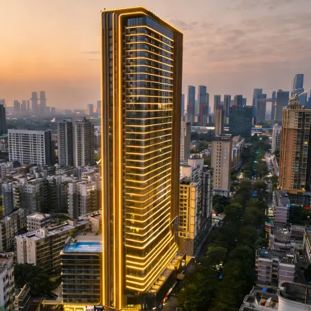 Utopian Hotel (Shenzhen University Nanshan Metro Station)