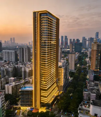 Utopian Hotel (Shenzhen University Nanshan Metro Station)