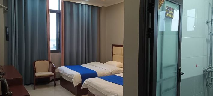 Luoping Zhijia Hotel Hoteles en Condado de Luoping