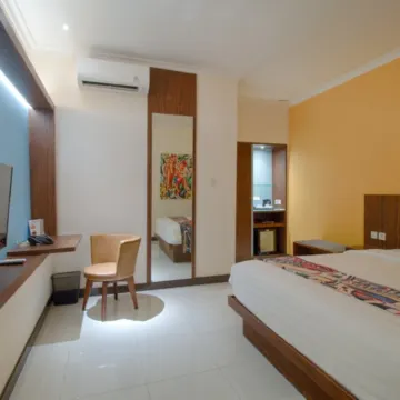 Picasso Inn Hotels near Ragunan Zoo