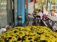 ADRI HOTEL Hotels near Long Beach