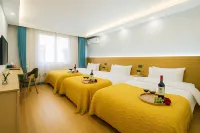 Lanting Yunshe Hotel (Jiuzhaigou Scenic Area)