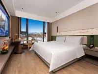 Yili  Xinyuan Renjoy Hotel（Newly Opened Food Plaza Shop）