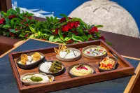 Athina Aperto Suites