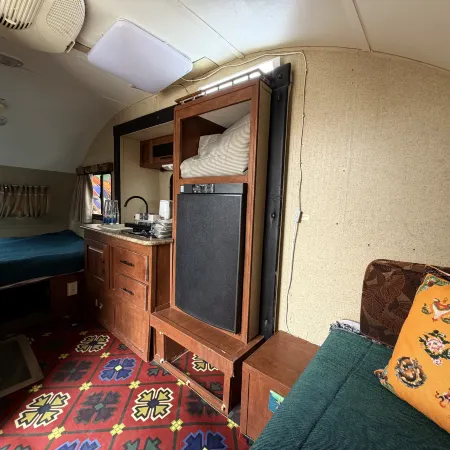 Fanjing Camp RV Guesthouse · Mount Kailash Base Camp
