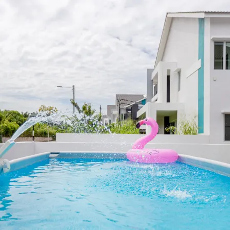 Pool Villa 3 | Karaoke BBQ | Near Lost World by i Homes