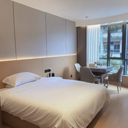 Yunqi Smart Hotel