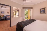 Villa San Michele Hotels in 