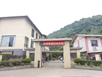Yujing Jinghe Resort - Dağ Manzaralı