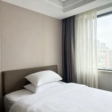 Ruili Hotel