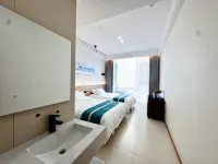Moon Bay Longhong Homestay - เปิดใหม่