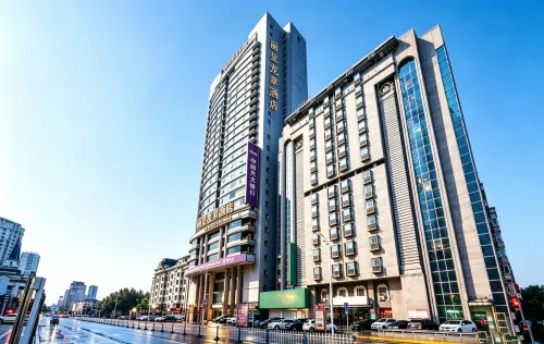 Lichenglongzhangjiudian（yidayiyuanditiezhandian）