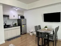 1BR Abreeza Place Condo - 27th Floor | Davao - 4-Star