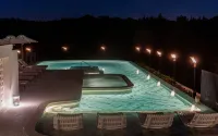 BLISSTIA SUITES＆RESORT OKINAWA ONNASON - piscina