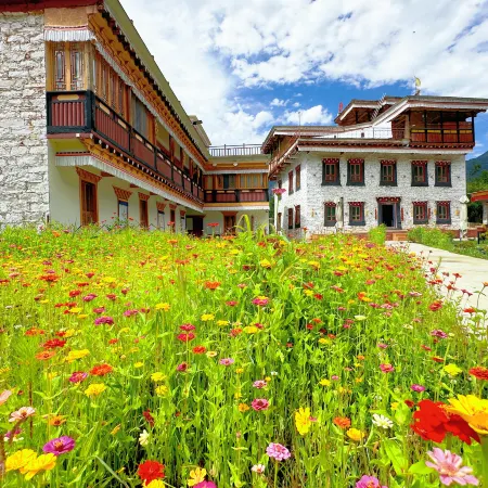 Danba Gehai Courtyard Homestay (Zhonglu Tibetan Village)
