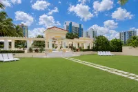 Chevron Renaissance Apartments - Central Surfers Paradise - Hosted by wowstay - Homestays