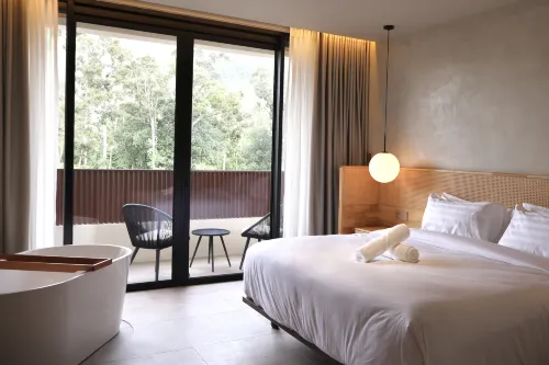 By The Hill - ที่มีฟิตเนส