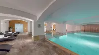 NH Collection Prague Carlo IV - Pools