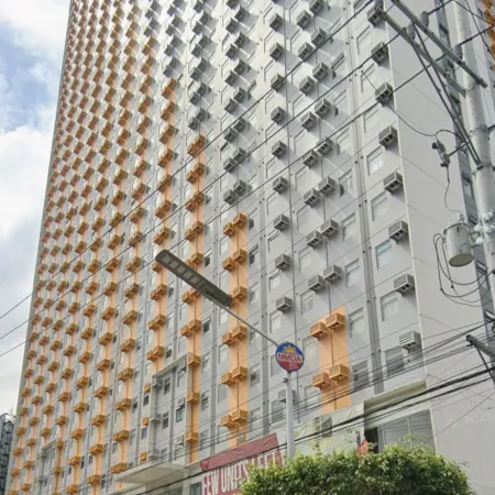 38th Floor Staycation | Urban Deca Cubao