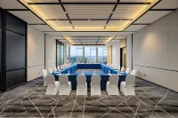 Four Points by Sheraton Guiyang Guanshanhu - Business