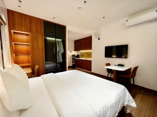 Verdant Apartment & Hotel - Pools