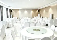 โรงแรมฮีตัน - พร้อมอาหารเช้า