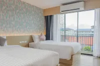 ONE Hotel Hotels in Khlong Luang