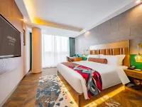 喆啡酒店（西安高鐵北站長安大學渭水校區店） 鄰近長安大學-計算機實驗教學中心的酒店