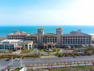 Qingdao Golden Beach Blue Ocean Yuhua Hotel