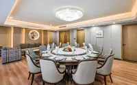 Cele Guorun Hotel - breakfast