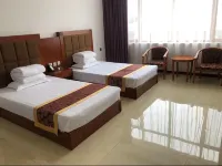 Caddy Hotel