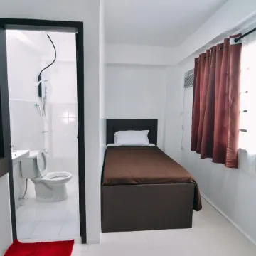 The Strand Suites and Dormitel