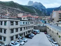 zi you ya ding hotel