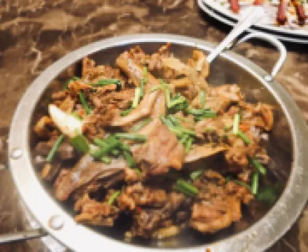 浮生半日民宿（灕江碧巖閣店）