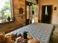 Dongxing Mountain House Homestay - Mountain View