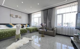 Genhe Yuewan Light Luxury Hotel (Cold-Level Plaza)