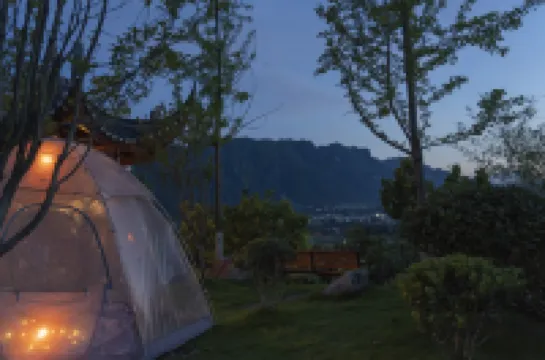 Zhangjiajie Tianmen Mountain Villa (Tianmen Mountain Scenic Area, Lotus Airport Store)