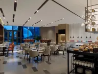 Beijing Jinqishu Hotel (Daxing Yihezhuang Metro Station) Hotels near Biomedical Base Station