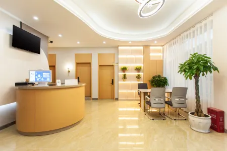 Kangbo Hotel Batang Отели рядом с достопримечательностью «Unplanned Camping Site»