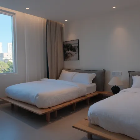 Sunset Island Luxury Seaview Homestay