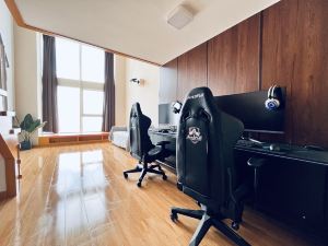 Westin Designer E-sports Apartment